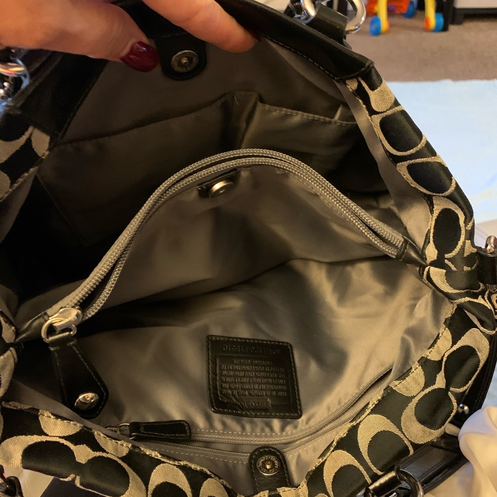 Medium coach bag